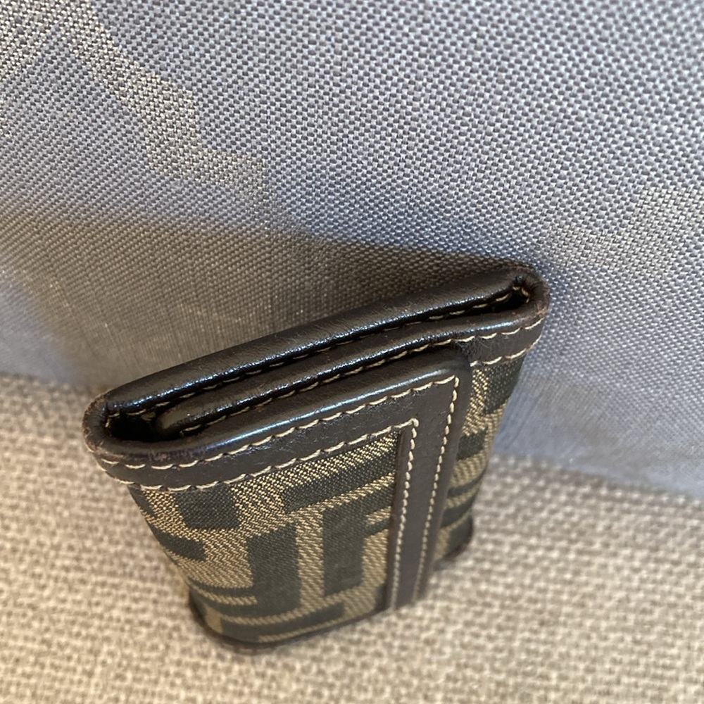 Fendi Zucca Key Holder - Picture 4 of 7